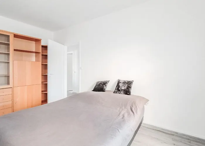 Stunning In With Wifi