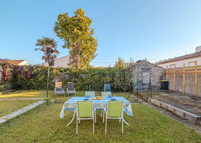 Stunning In With Wifi * Royan